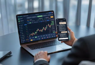Artikel yang membahas inflasi dan ketertarikan pada aset kripto alternatif