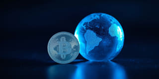 Mata uang kripto ditampilkan sebagai komponen dari pasar keuangan global yang lebih luas