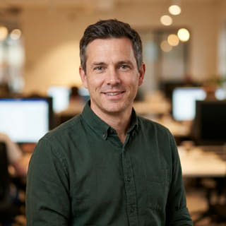 Daniel Carter, dicantumkan sebagai Chief Technology Officer di Fajar Untungsari, foto profil